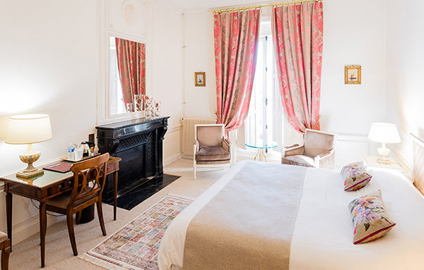 Chateau de Rochecotte Hotel