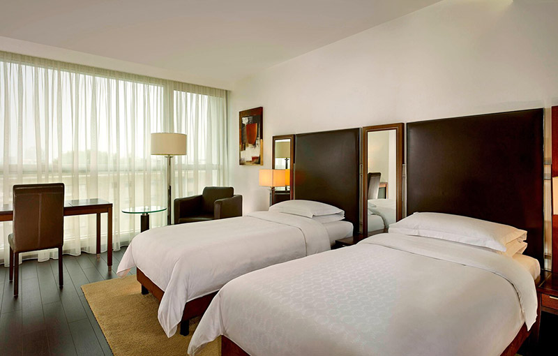 Sheraton Porto Hotel客房