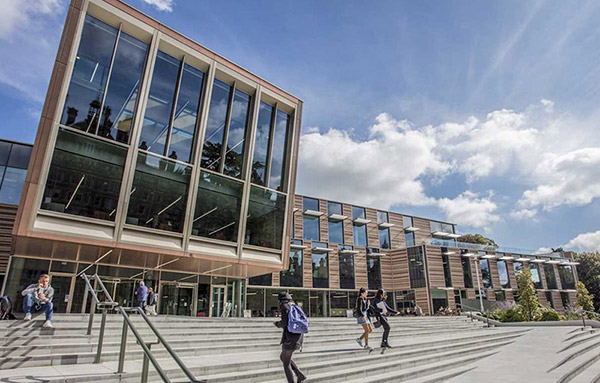 倫敦大學皇家哈洛威學院